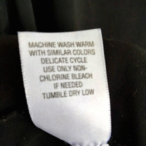 Full Slip Reversible 2-Way Tank Slip Black Sz S Excellent Condition - Picture 6 of 10